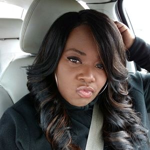 Meet your Posher, Ebony